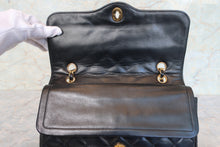 Load image into Gallery viewer, CHANEL Matelasse Paris Limited double flap chain shoulder bag Lambskin Black/Gold hadware Shoulder bag 700100090