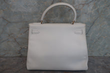 Load image into Gallery viewer, HERMES KELLY 28 Gulliver leather White 〇R Engraving Hand bag 700040113