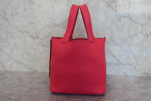 画像をギャラリービューアに読み込む, HERMES/エルメス ピコタンロックMM トリヨンクレマンス ローズエクストリーム D刻印 ハンドバッグ 800030117