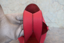 画像をギャラリービューアに読み込む, HERMES/エルメス ピコタンロックMM トリヨンクレマンス ローズエクストリーム D刻印 ハンドバッグ 800030117