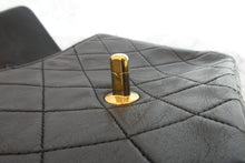 将图片加载到图库查看器,CHANEL/香奈儿 迷你CF 单盖 链条包 羊皮 Black/Gold hadware(黑色/金色金属) 肩背包 700100175