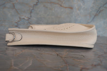 Load image into Gallery viewer, HERMES  EVELYNE TPM Clemence leather Nata Z Engraving Shoulder bag 700080024