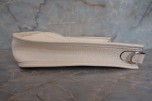 Load image into Gallery viewer, HERMES  EVELYNE TPM Clemence leather Nata Z Engraving Shoulder bag 700080024