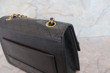 Load image into Gallery viewer, CHANEL Trapezoid chain shoulder bag Lambskin Black/Gold hadware Shoulder bag 700110141