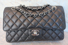 Load image into Gallery viewer, CHANEL Matelasse double flap double chain shoulder bag Caviar skin Black/Silver hadware Shoulder bag 800080082