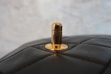 画像をギャラリービューアに読み込む, CHANEL/シャネル ミニマトラッセシングルフラップチェーンショルダーバッグ ラムスキン ブラック/ゴールド金具 ショルダーバッグ 800020042