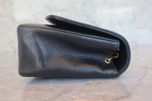 将图片加载到图库查看器,CHANEL/香奈儿 戴妃 CF 链条包 羊皮 Black/Gold hadware(黑色/金色金属) 肩背包 800030122