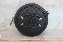 將圖片載入圖庫檢視器 CHANEL/シャネル ココマークラウンドチェーンショルダーバッグ キャビアスキン ブラック/ゴールド金具 ショルダーバッグ 700050165