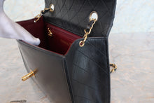 Load image into Gallery viewer, CHANEL Trapezoid chain shoulder bag Lambskin Black/Gold hadware Shoulder bag 700110141