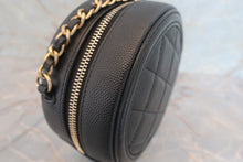 將圖片載入圖庫檢視器 CHANEL/シャネル ココマークラウンドチェーンショルダーバッグ キャビアスキン ブラック/ゴールド金具 ショルダーバッグ 700050165