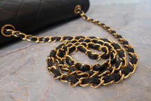 Load image into Gallery viewer, CHANEL  Diana matelasse chain shoulder bag Lambskin Black/Gold hadware Shoulder bag 700100074