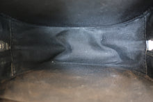 將圖片載入圖庫檢視器 CHANEL/シャネル ココマークラウンドチェーンショルダーバッグ キャビアスキン ブラック/ゴールド金具 ショルダーバッグ 700050165