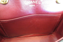 将图片加载到图库查看器,CHANEL/香奈儿 迷你CF 链条包 羊皮 Black/Gold hadware(黑色/金色金属) 肩背包 700100155