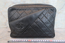 Load image into Gallery viewer, CHANEL Matelasse fringe chain shoulder bag Lambskin Black/Gold hadware Shoulder bag 700090064