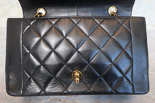 Load image into Gallery viewer, CHANEL  Diana matelasse chain shoulder bag Lambskin Black/Gold hadware Shoulder bag 700100074