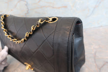 Load image into Gallery viewer, CHANEL Diana matelasse chain shoulder bag Lambskin Black/Gold hadware Shoulder bag 700110152