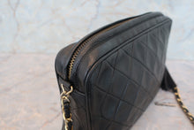 Load image into Gallery viewer, CHANEL Matelasse fringe chain shoulder bag Lambskin Black/Gold hadware Shoulder bag 700090064