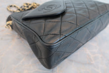 Load image into Gallery viewer, CHANEL Matelasse fringe chain shoulder bag Lambskin Black/Gold hadware Shoulder bag 700090064