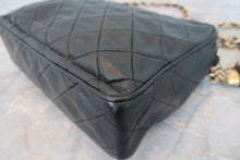 Load image into Gallery viewer, CHANEL Matelasse fringe chain shoulder bag Lambskin Black/Gold hadware Shoulder bag 700090064