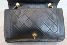 Load image into Gallery viewer, CHANEL Diana matelasse chain shoulder bag Lambskin Black/Gold hadware Shoulder bag 700110152