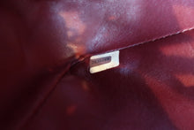 Load image into Gallery viewer, CHANEL Diana matelasse chain shoulder bag Lambskin Black/Gold hadware Shoulder bag 700110152