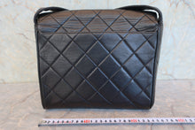 將圖片載入圖庫檢視器 CHANEL/シャネル マトラッセショルダーバッグ ラムスキン ブラック/ゴールド金具 ショルダーバッグ 800070196
