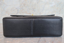 Load image into Gallery viewer, CHANEL Mademoiselle hand bag Caviar skin Black/Gold hadware Hand bag 700090051