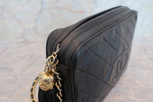 將圖片載入圖庫檢視器 CHANEL/シャネル マトラッセフリンジチェーンショルダーバッグ ラムスキン ブラック/ゴールド金具 ショルダーバッグ 700110156