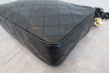 將圖片載入圖庫檢視器 CHANEL/シャネル マトラッセフリンジチェーンショルダーバッグ ラムスキン ブラック/ゴールド金具 ショルダーバッグ 700110156