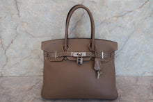Load image into Gallery viewer, HERMES BIRKIN 30 Clemence leather Etoupe gray □I Engraving Hand bag 700100132