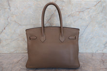 Load image into Gallery viewer, HERMES BIRKIN 30 Clemence leather Etoupe gray □I Engraving Hand bag 700100132