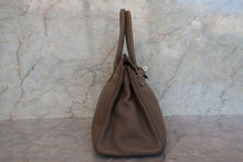 Load image into Gallery viewer, HERMES BIRKIN 30 Clemence leather Etoupe gray □I Engraving Hand bag 700100132