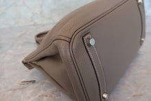 Load image into Gallery viewer, HERMES BIRKIN 30 Clemence leather Etoupe gray □I Engraving Hand bag 700100132