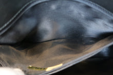 將圖片載入圖庫檢視器 CHANEL/シャネル マトラッセフリンジチェーンショルダーバッグ ラムスキン ブラック/ゴールド金具 ショルダーバッグ 700110156