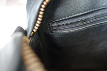 將圖片載入圖庫檢視器 CHANEL/シャネル マトラッセフリンジチェーンショルダーバッグ ラムスキン ブラック/ゴールド金具 ショルダーバッグ 700110156