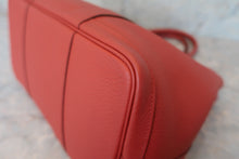 將圖片載入圖庫檢視器 HERMES/エルメス ガーデンパーティPM カントリー ルージュデュセス T刻印 トートバッグ 700030246