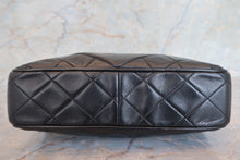 將圖片載入圖庫檢視器 CHANEL/シャネル マトラッセフリンジショルダーバッグ ラムスキン ブラック/ゴールド金具 ショルダーバッグ 700110132