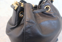 画像をギャラリービューアに読み込む, CHANEL/シャネル ココマーク巾着チェーンショルダーバッグ ラムスキン ブラック/ゴールド金具 ショルダーバッグ 800020094