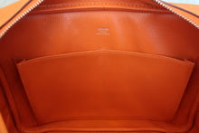 Load image into Gallery viewer, HERMES PLUME 28 Epsom leather Orange □J Engraving Hand bag 800060142