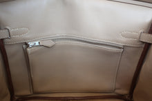 Load image into Gallery viewer, HERMES BIRKIN 25 Swift leather Tabac camel □L Engraving Hand bag 700080009