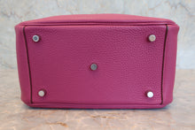 Load image into Gallery viewer, HERMES LINDY 26 Clemence leather Tosca □O Engraving Shoulder bag 800090111