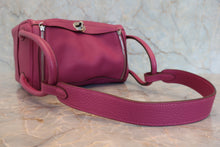 Load image into Gallery viewer, HERMES LINDY 26 Clemence leather Tosca □O Engraving Shoulder bag 800090111