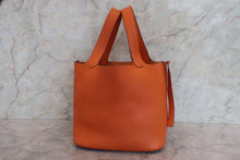 画像をギャラリービューアに読み込む, HERMES/エルメス ピコタンMM トリヨンクレマンス オレンジ □I刻印 ハンドバッグ 700110147
