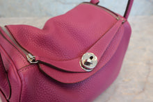 Load image into Gallery viewer, HERMES LINDY 26 Clemence leather Tosca □O Engraving Shoulder bag 800090111