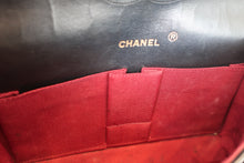 Load image into Gallery viewer, CHANEL Matelasse double flap chain shoulder bag Lambskin Black/Gold hadware Shoulder bag 700090047