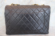 Load image into Gallery viewer, CHANEL Medium Matelasse single flap chain shoulder bag Lambskin Black/Gold hadware Shoulder bag 700050093