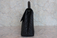 将图片加载到图库查看器,CHANEL/香奈儿 CF 梯形 手提包 荔枝皮 Black/Gold hadware(黑色/金色金属) 手提包 800050007