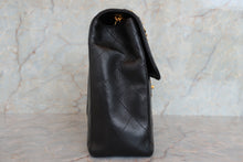 Load image into Gallery viewer, CHANEL Medium Matelasse single flap chain shoulder bag Lambskin Black/Gold hadware Shoulder bag 700050093