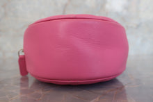 Load image into Gallery viewer, CHANEL Matelasse round chain shoulder bag Lambskin Pink/Gold hadware Shoulder bag 600100051