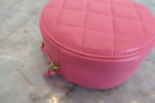 画像をギャラリービューアに読み込む, CHANEL/シャネル マトラッセラウンドチェーンショルダーバッグ ラムスキン ピンク/ゴールド金具 ショルダーバッグ 600100051